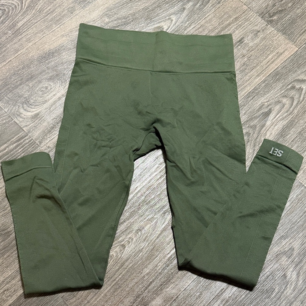 SET Active Olive Green High-Rise Leggings